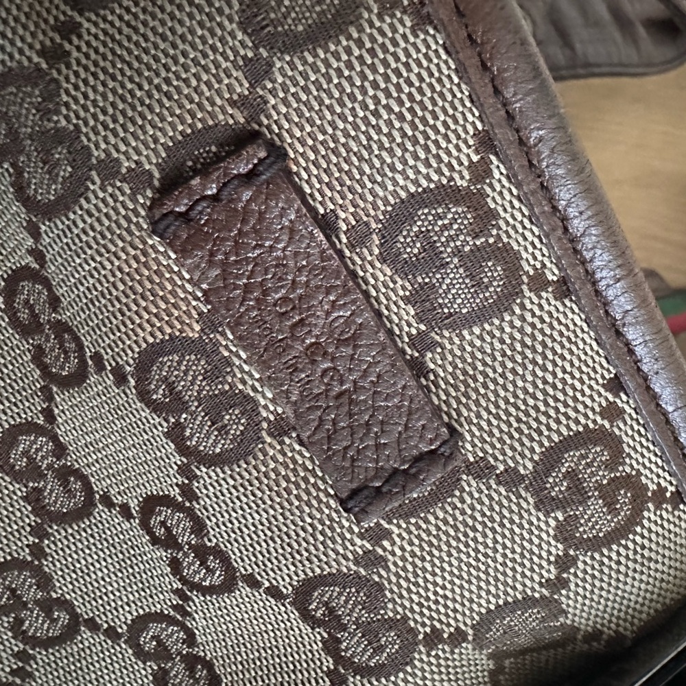 Gucci Cherry Line Zippy Tote Bag - Picture 11 of 17